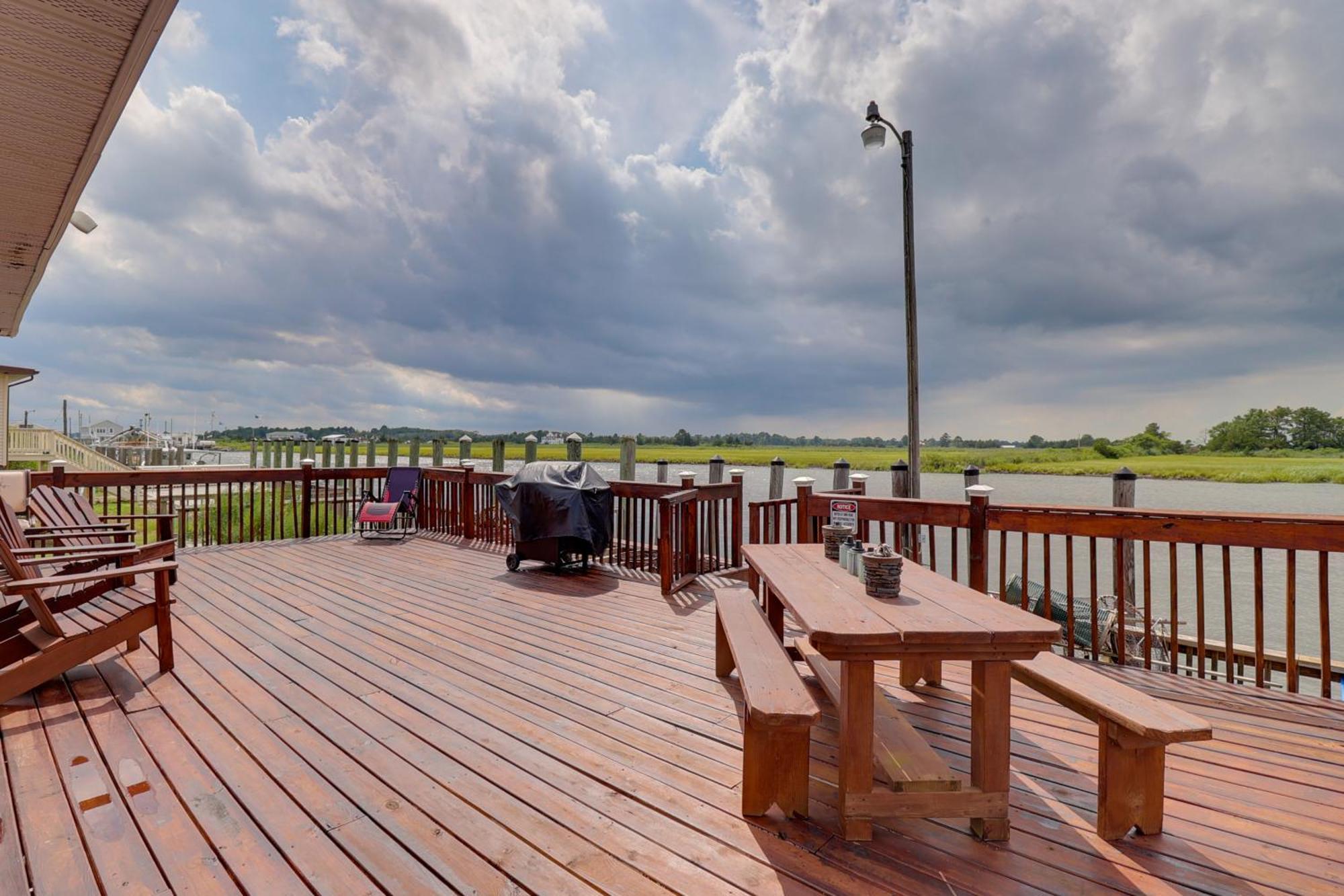 Oceanfront Milford Home With View And Boat Access Bagian luar foto
