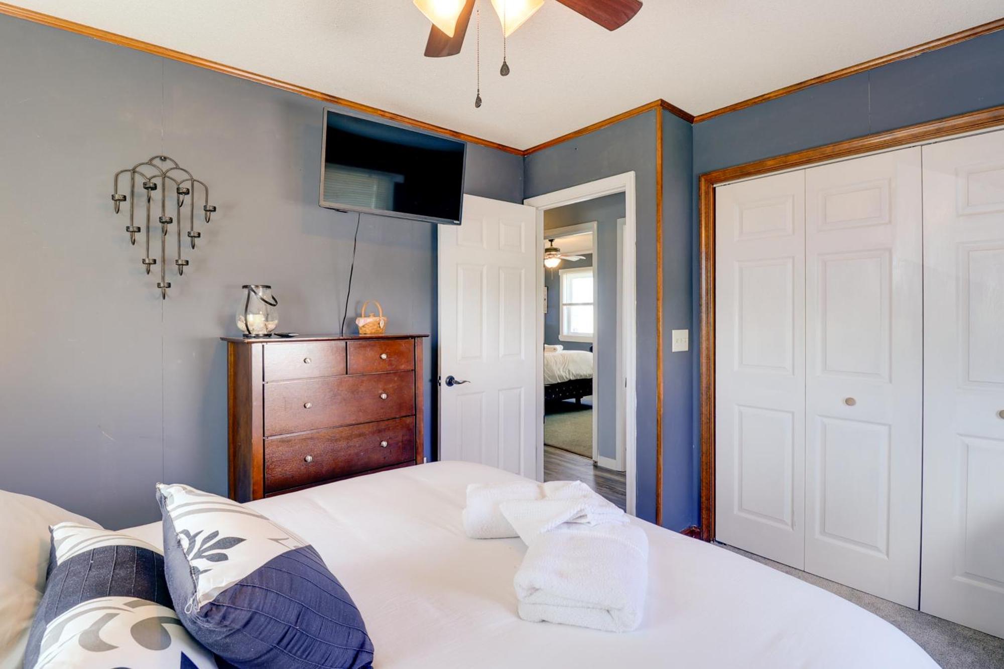 Oceanfront Milford Home With View And Boat Access Bagian luar foto
