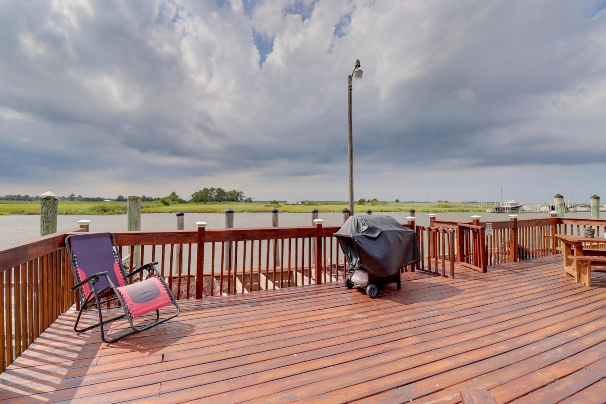 Oceanfront Milford Home With View And Boat Access Bagian luar foto